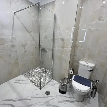 Oscar's Drymades Apartment *