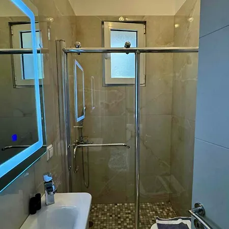 Oscar's Drymades Apartmán Dhërmi