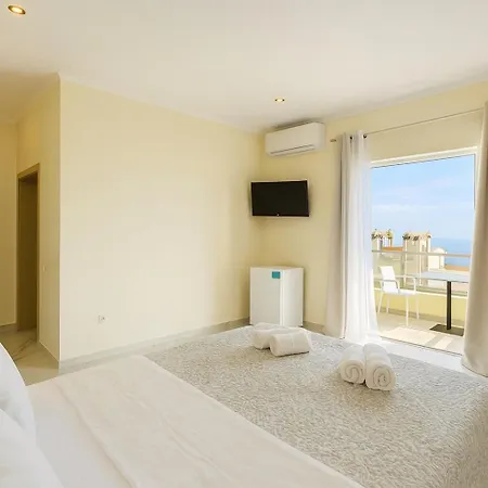 Oscar's Drymades * Dhërmi