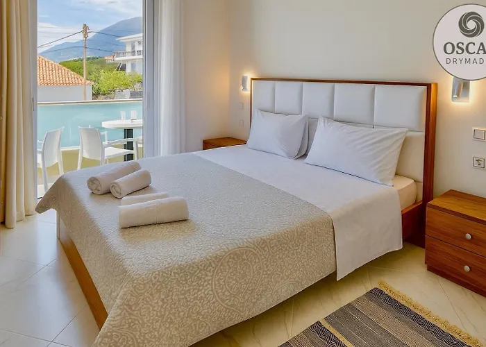 Oscar's Drymades 公寓 *