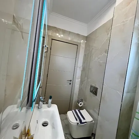 Oscar's Drymades * Dhërmi
