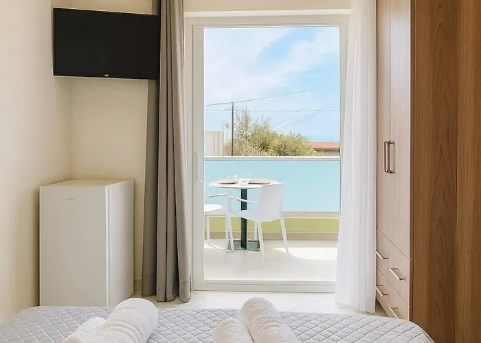 公寓 Oscar's Drymades *